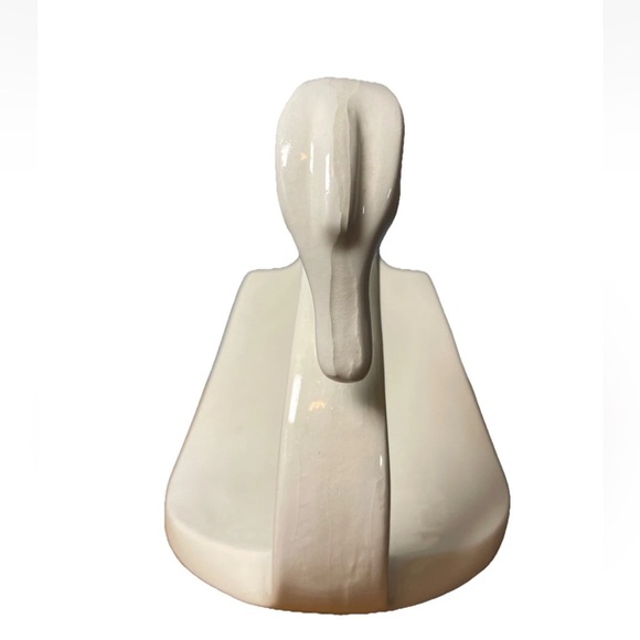 Vintage MCM White Ceramic Porcelain Swan Statue Sculpture Towel Holder - Picture 2 of 7